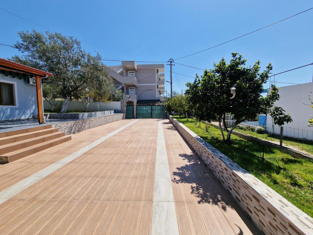 Villa Bani คซามิล ภายนอก รูปภาพ